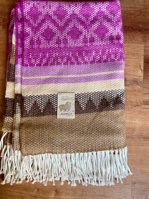Open image in slideshow, Alpaca Cotton Blended Throw
